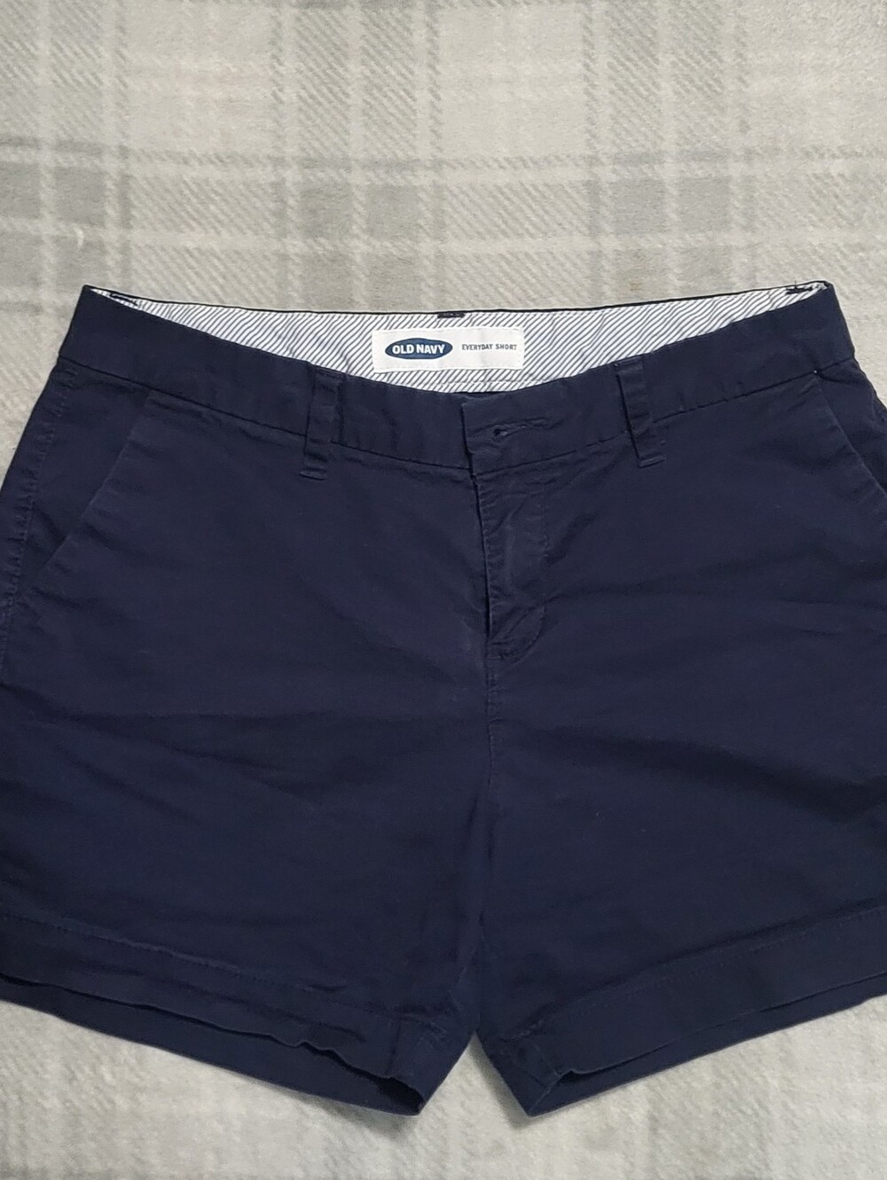 Old Navy Women's Navy Stretch Chino Shorts Size 2